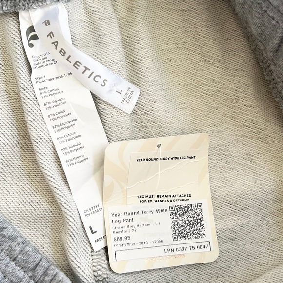 New FABLETICS Year Round Terry Wide Leg Pant Sweatpant Women’s SIZE L Grey - Picture 7 of 7